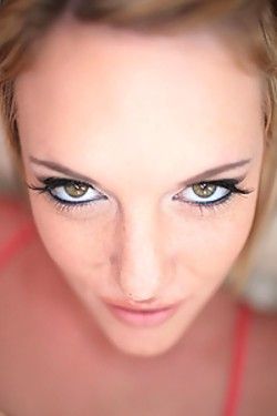 Amateur Allure Teen Ashlyn