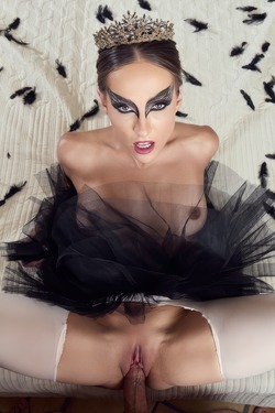 Black Swan A XXX Parody